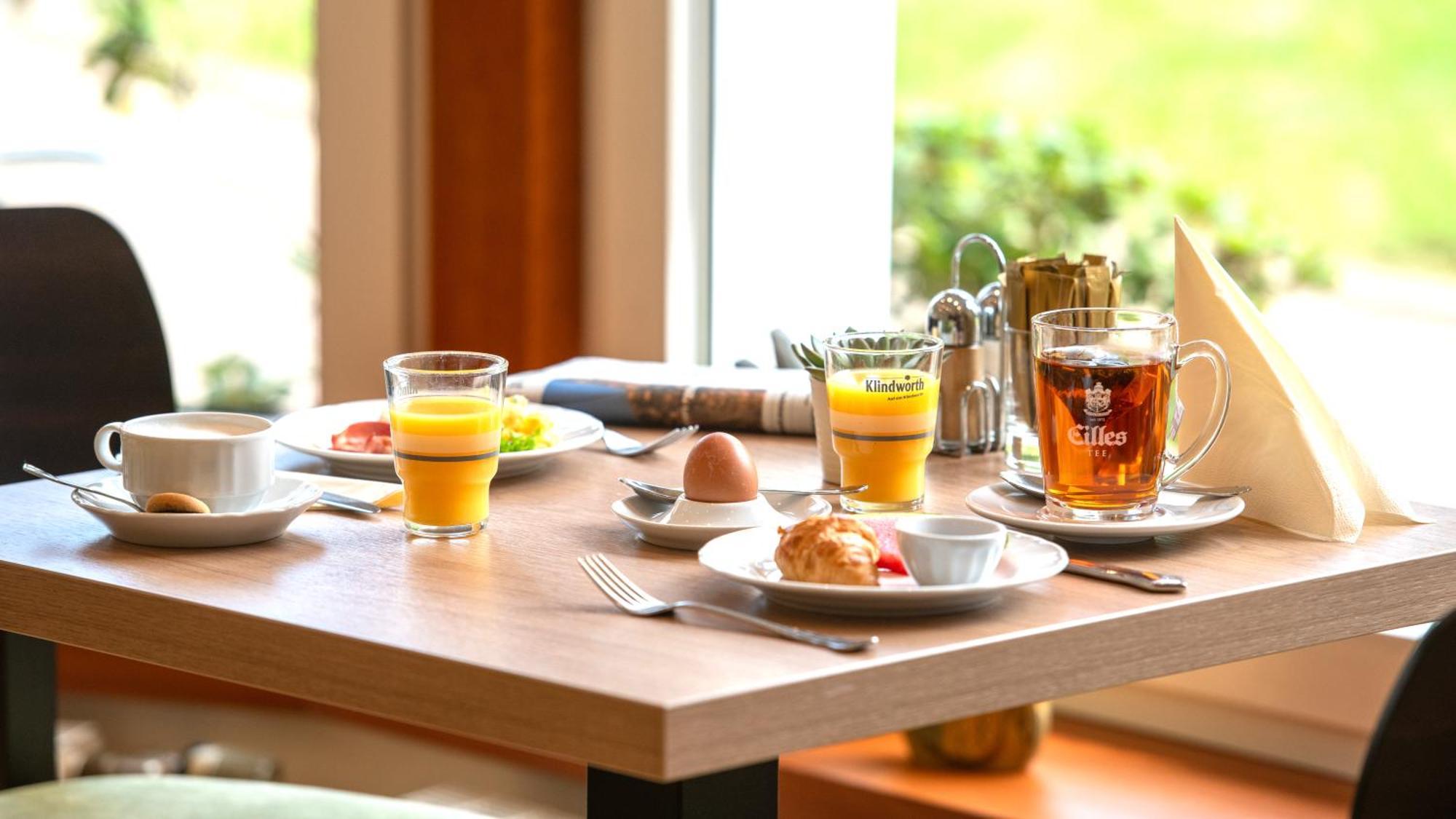 Landhotel Zur Eiche ブクステフーデ エクステリア 写真