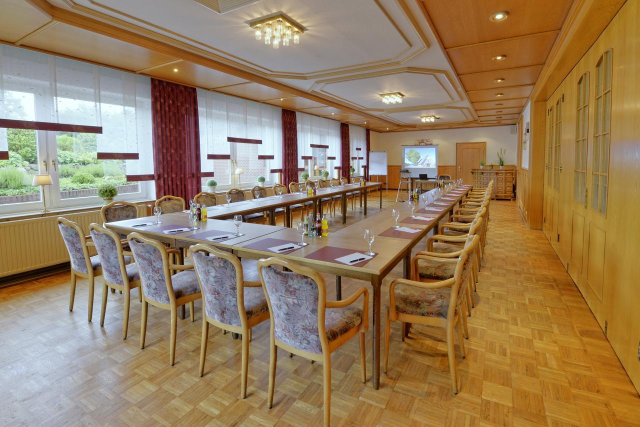 Landhotel Zur Eiche ブクステフーデ エクステリア 写真