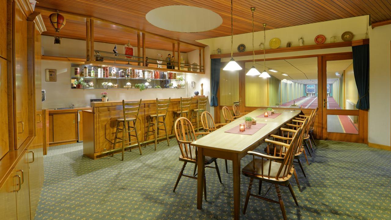 Landhotel Zur Eiche ブクステフーデ エクステリア 写真